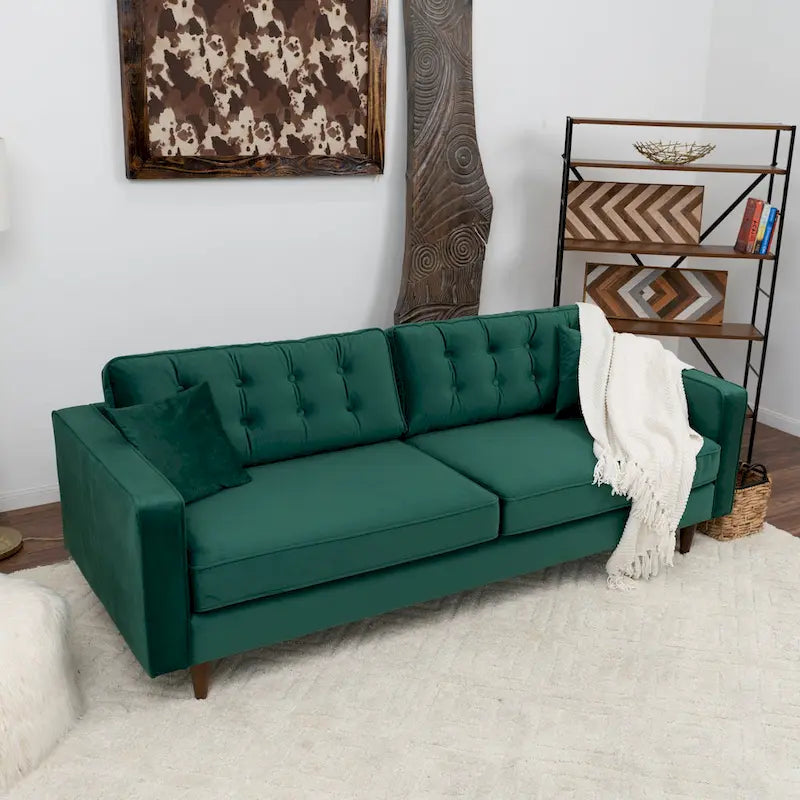 Samtsofa im Mid-Century-Modern-Möbelstil für das Wohnzimmer